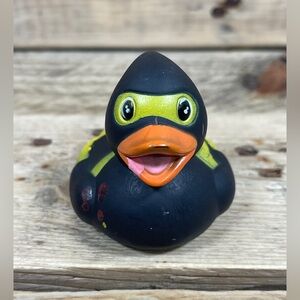 Rubber Ducky Black Ninja Scuba Suit Bath Tub Squirter Animal Pool Duck Figure